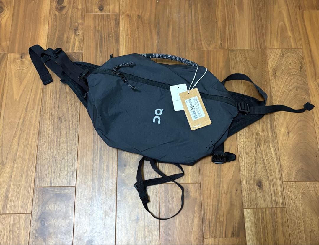 バッグ On Sling Pack 9L