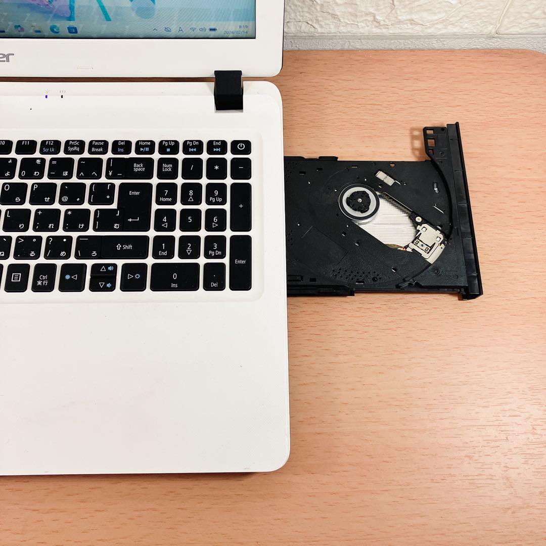 Windows11✨メモリ8GBでサクサク☘️カメラ付すぐ使えるノートパソコン