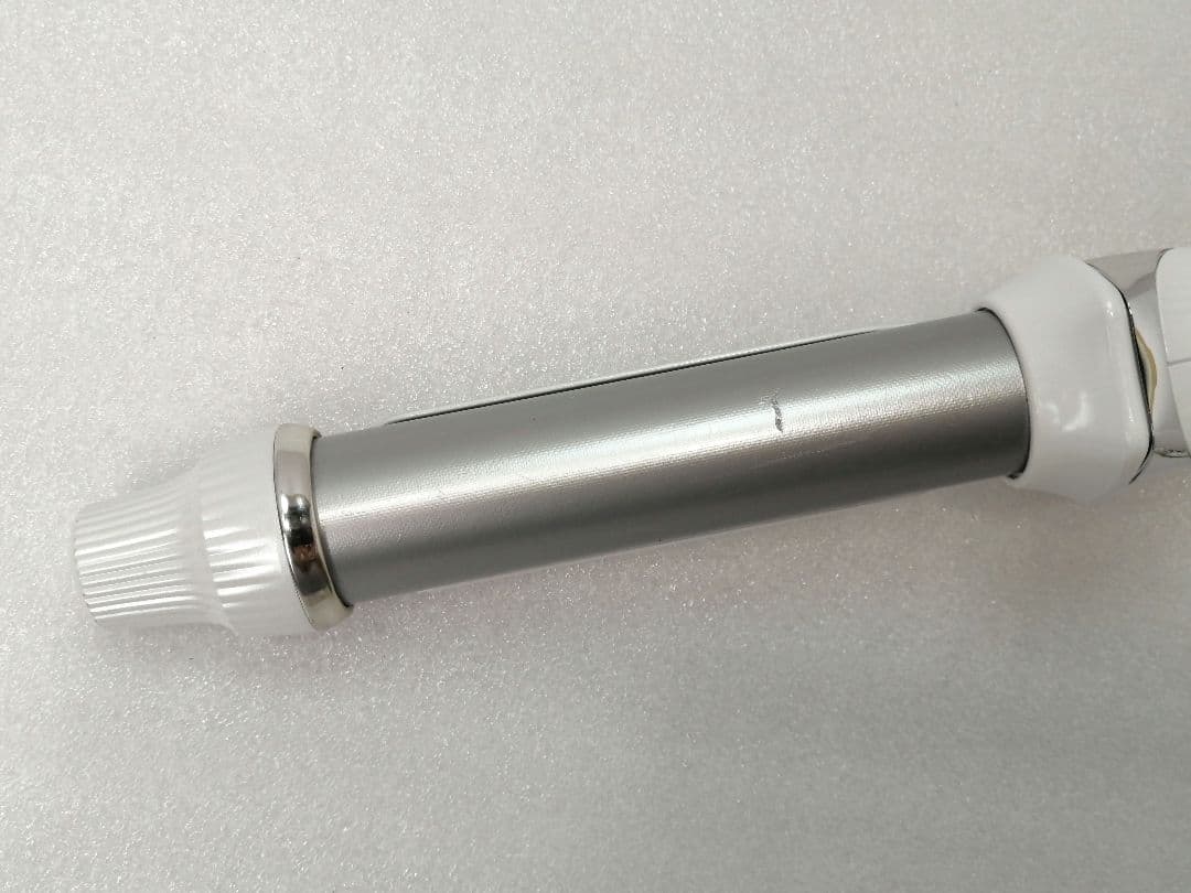 2023年製 正規品リファ ビューテック カールアイロン　コテ 12