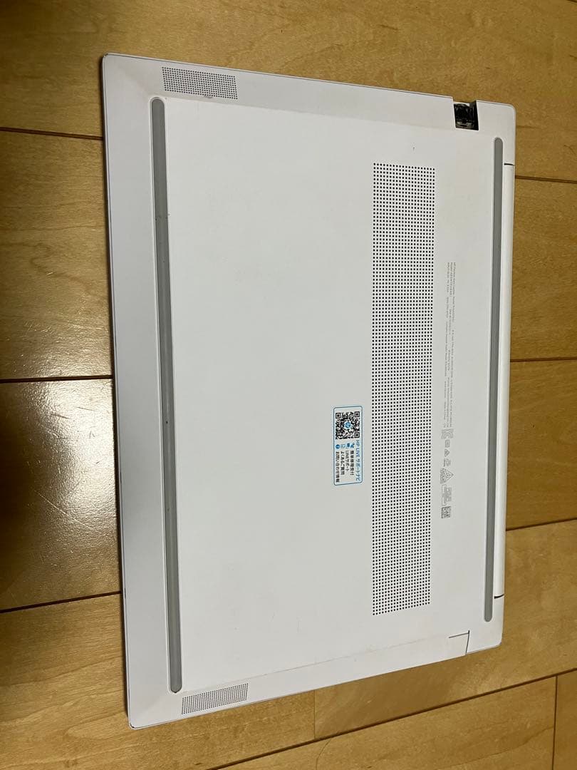 HP Pavilion ホワイトノートPC