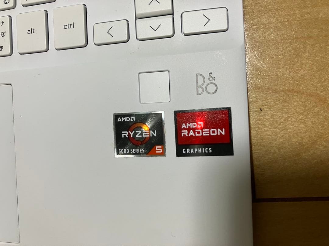 HP Pavilion ホワイトノートPC