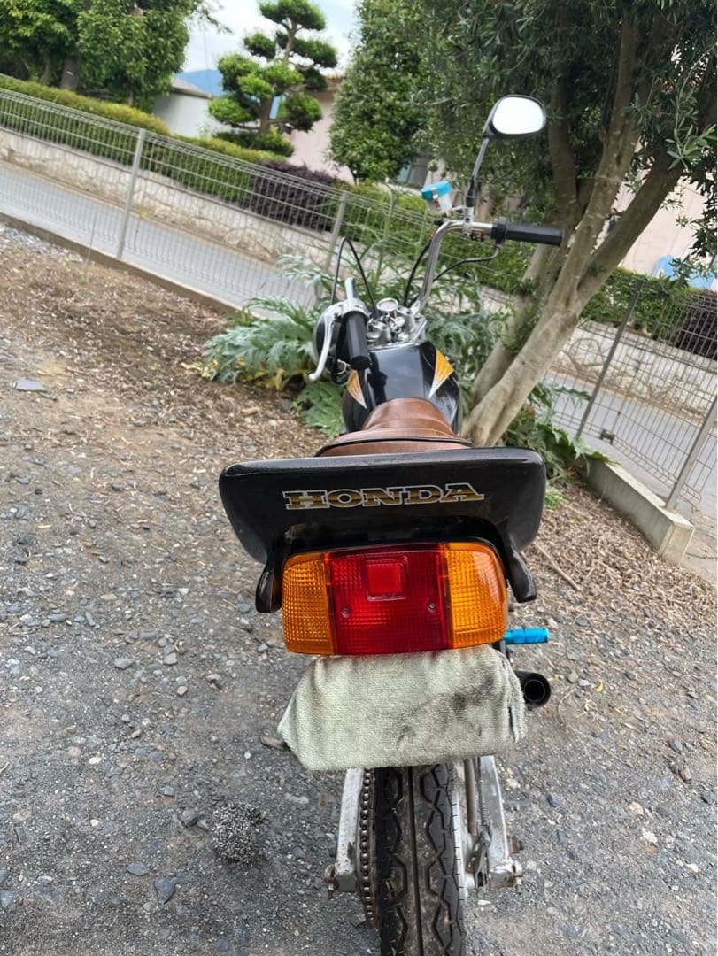 エイプ50 cbx仕様　18インチコムスター ape 50