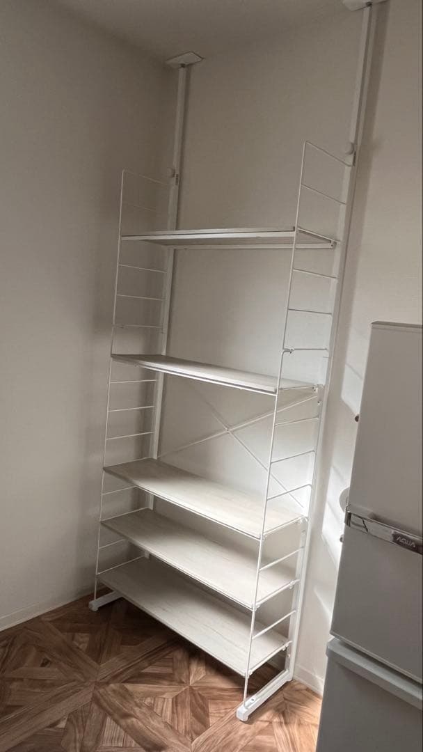 ニトリ　突っ張り壁面収納Nポルダ幅80cm ホワイトウォッシュ