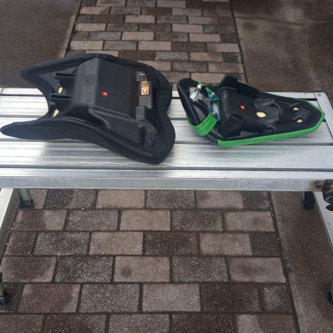 Kawasaki Z250用フロントハイシート+リアシート