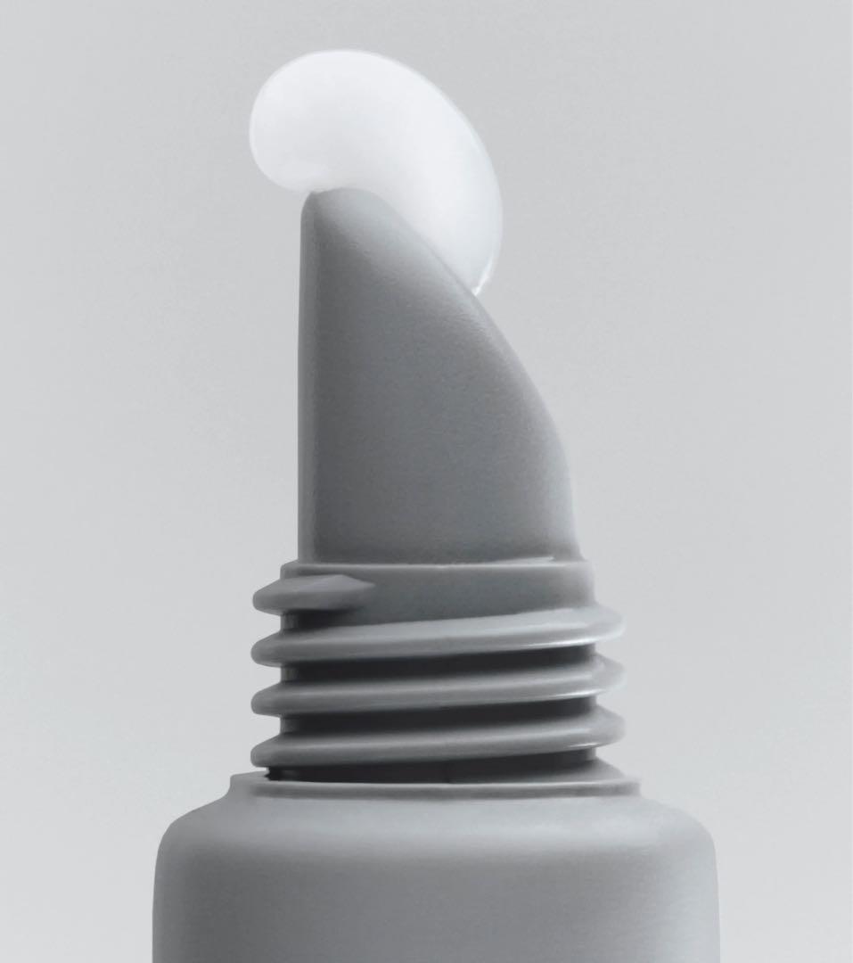 RHODE ヘイリー ペプチド リップ トリートメント/ リップ シェイプ