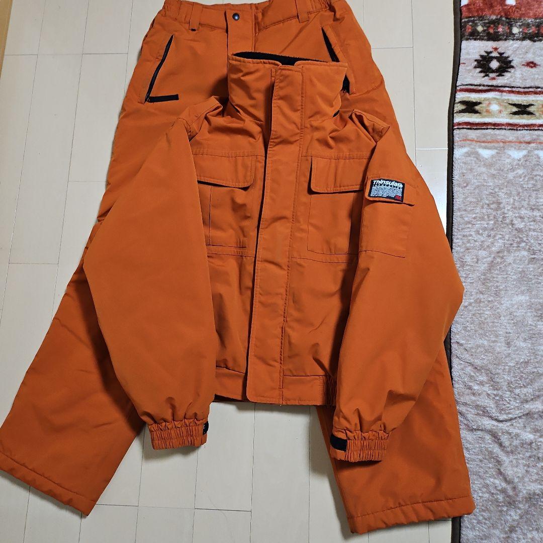 シンサレート防寒着