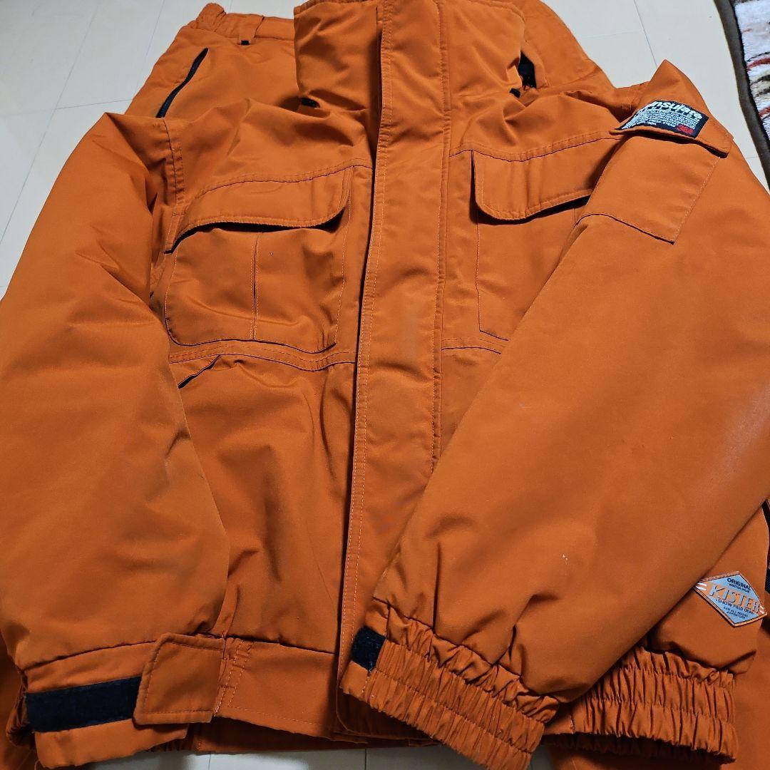 シンサレート防寒着