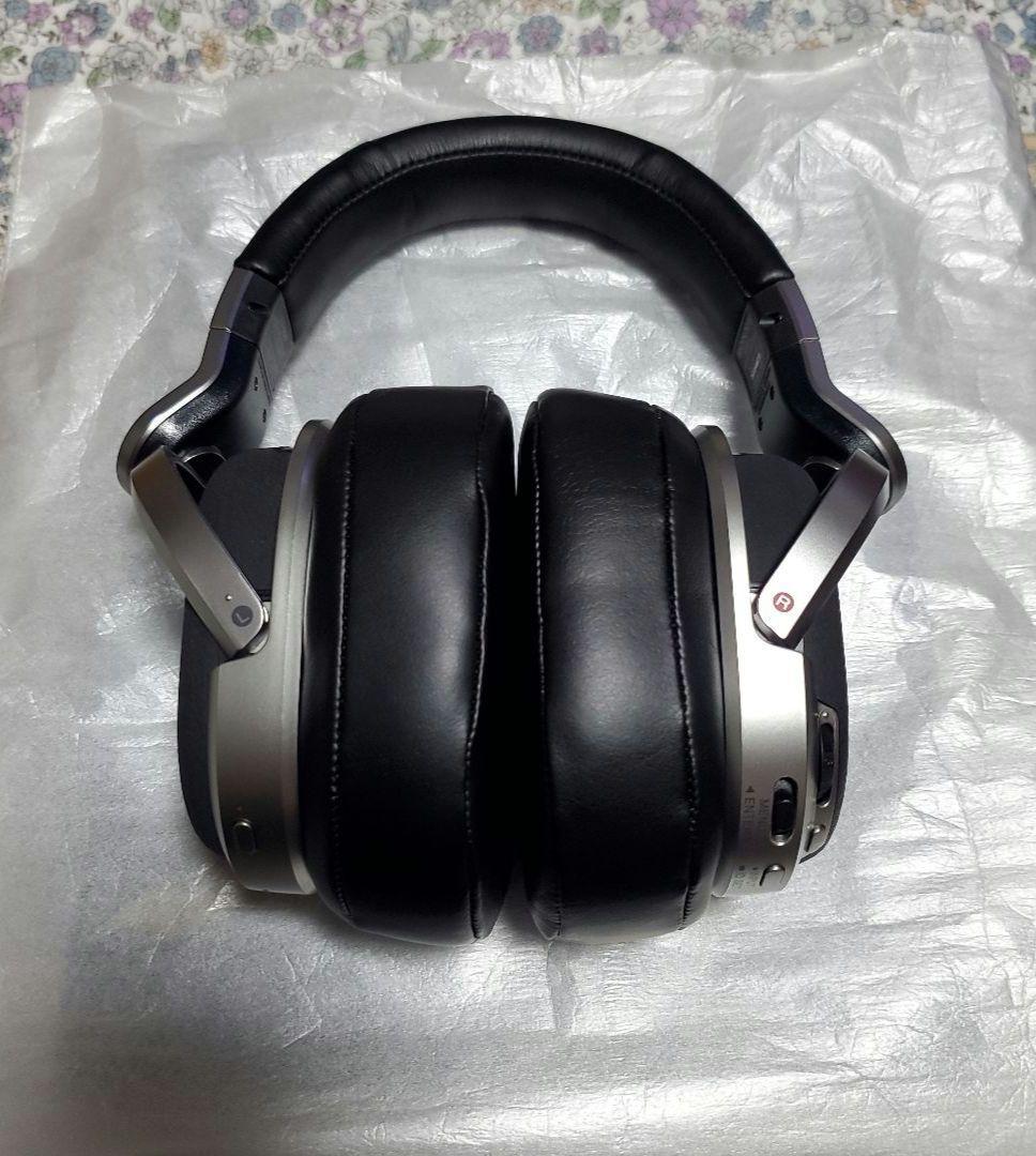 【SONY】デジタルサラウンドヘッドホンシステム MDR-HW700DS