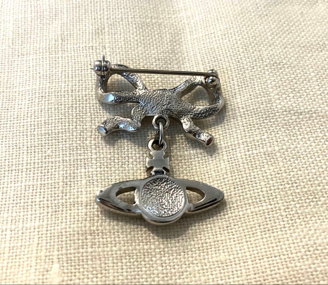 Vivienne Westwood オーブ　リボン　ブローチ