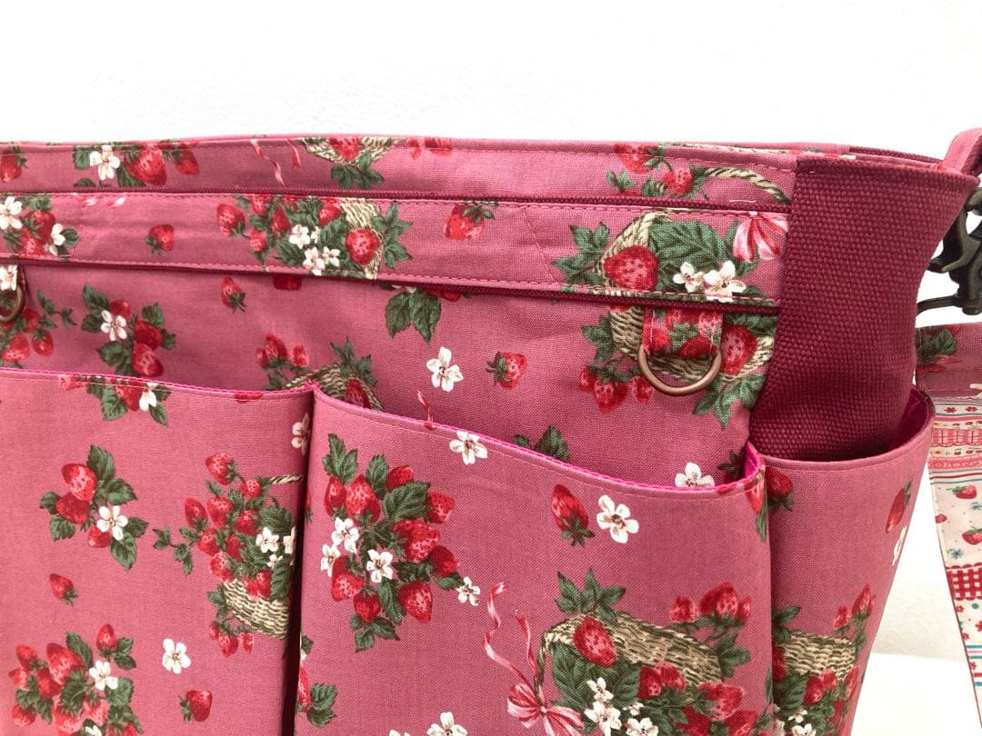 専用ページ　　ハンドメイドバッグ