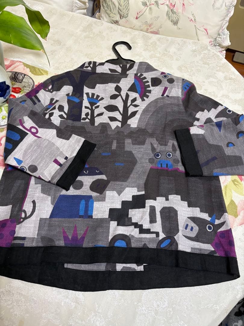 アルベロベロ幾何学模様 グレー ジャケット