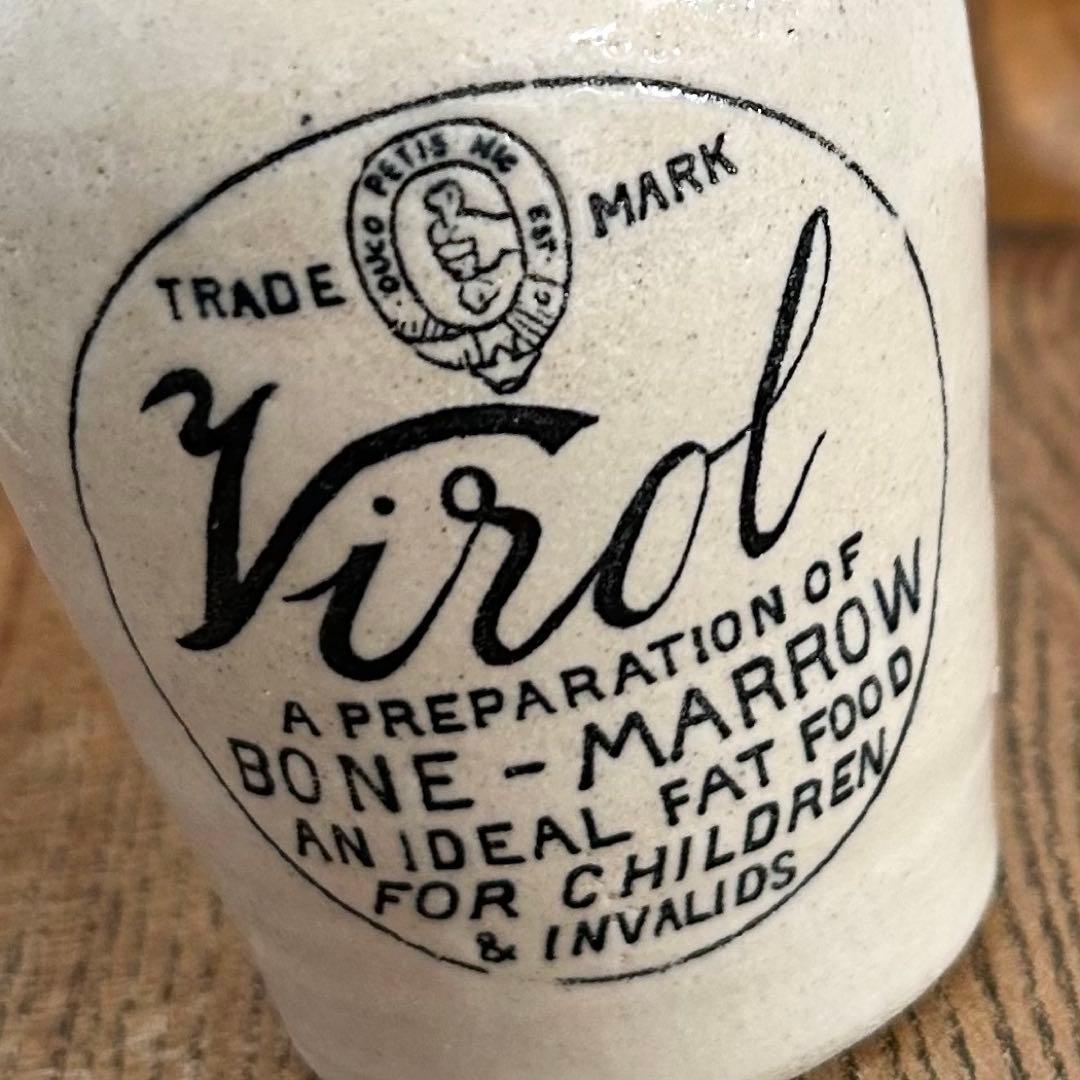 ラスト！レア！Virol◆イギリスアンティークボトルMサイズ◆手に骨 骨握り