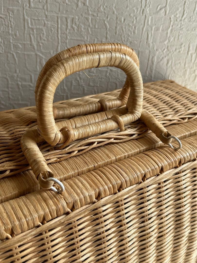 アンティーク　籐編みバスケット　カゴ　かご　パニエ　古道具　ビンテージ　トランク