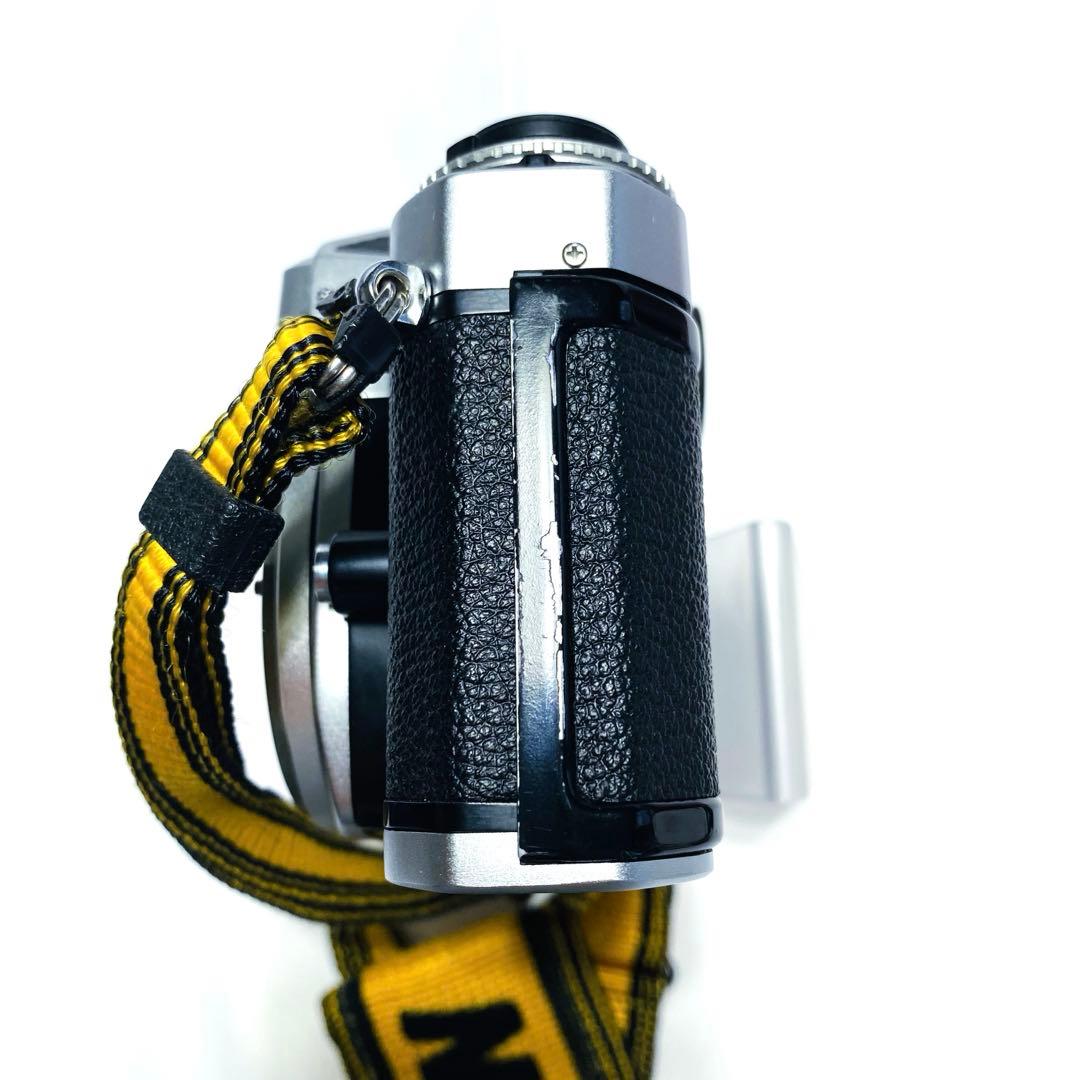 Nikon FE フィルムカメラ 36〜72mmレンズ ストラップ セット