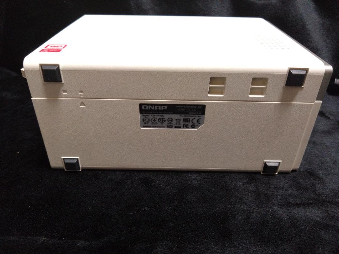 外付けハードディスク・ドライブ QNAP NAS TS-220