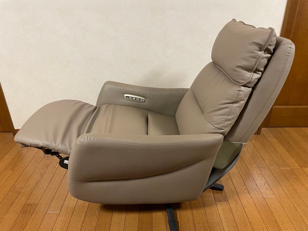 NITORI ニトリ 4モーター 電動リクライニングパーソナルチェア LE01