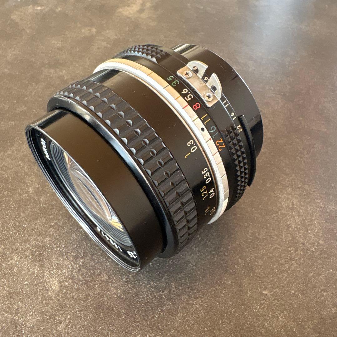 ニコンAi Nikkor 20mm F3.5広角レンズ