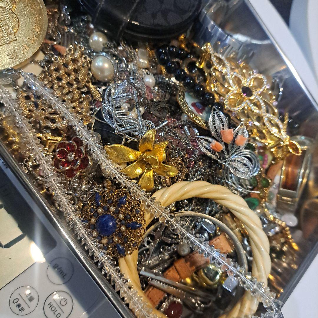 T*s様 遺品整理 時計、アクセまとめ