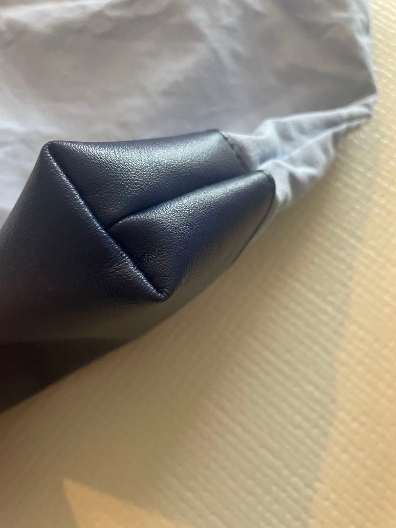 早い者勝ち　ファミリア　神戸限定