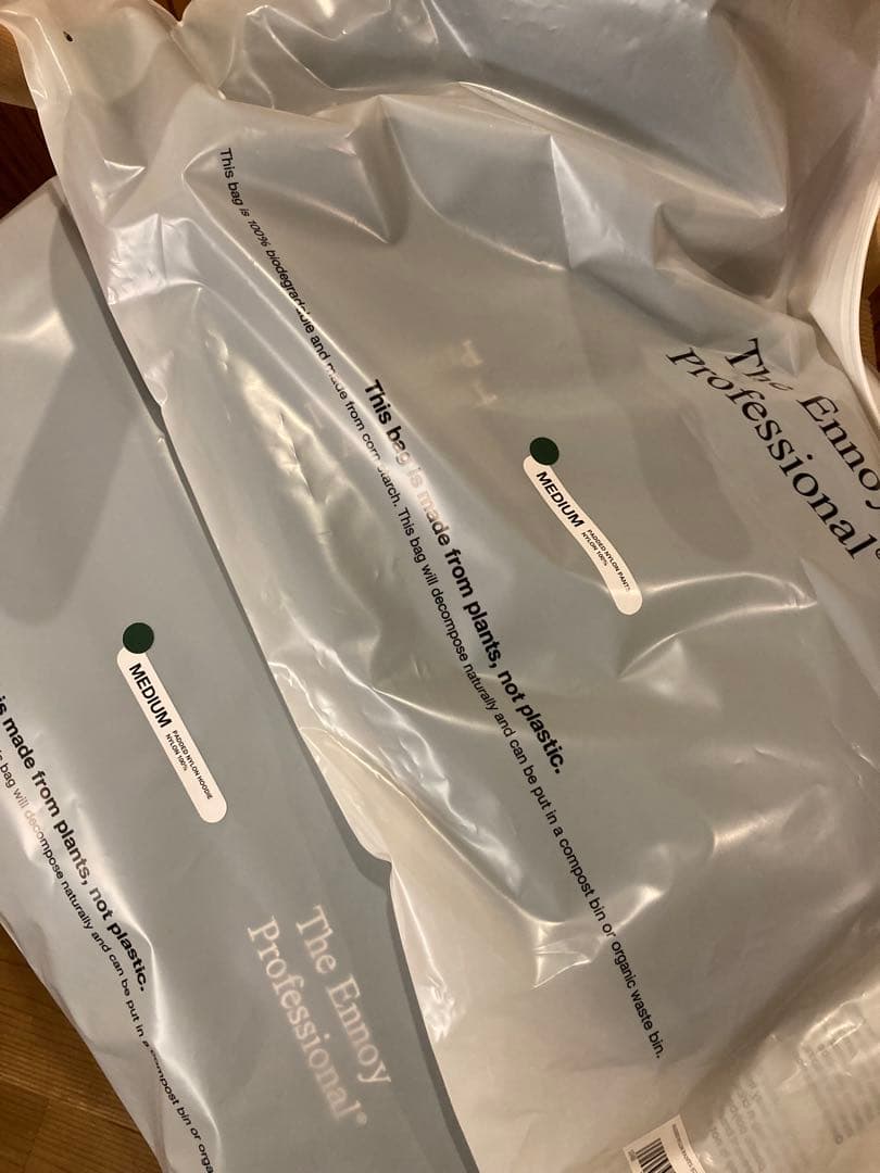 ENNOYとスタイリスト私物 PADDED NYLON HOODIE グリーン