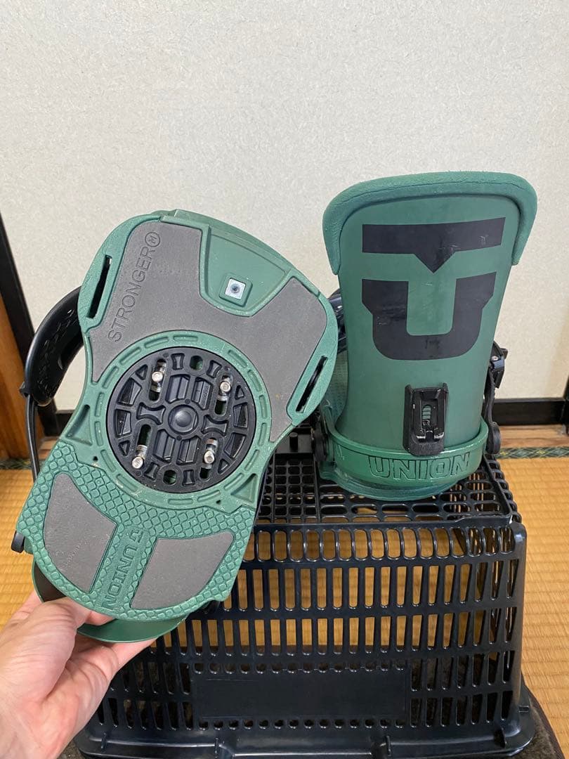 し*う様 UNION フォース　旧モデル スノーボードビンディング M サイズ