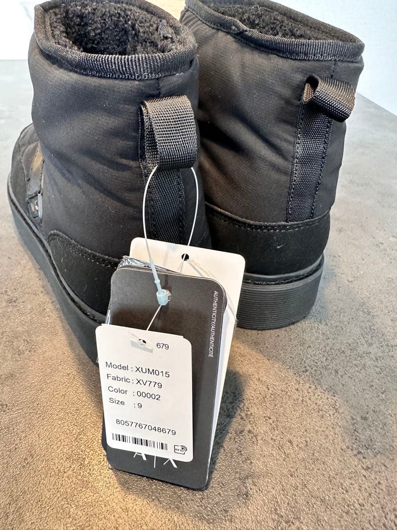 【新品未使用/値札付】Armani Exchange ボア&中綿ブーツ
