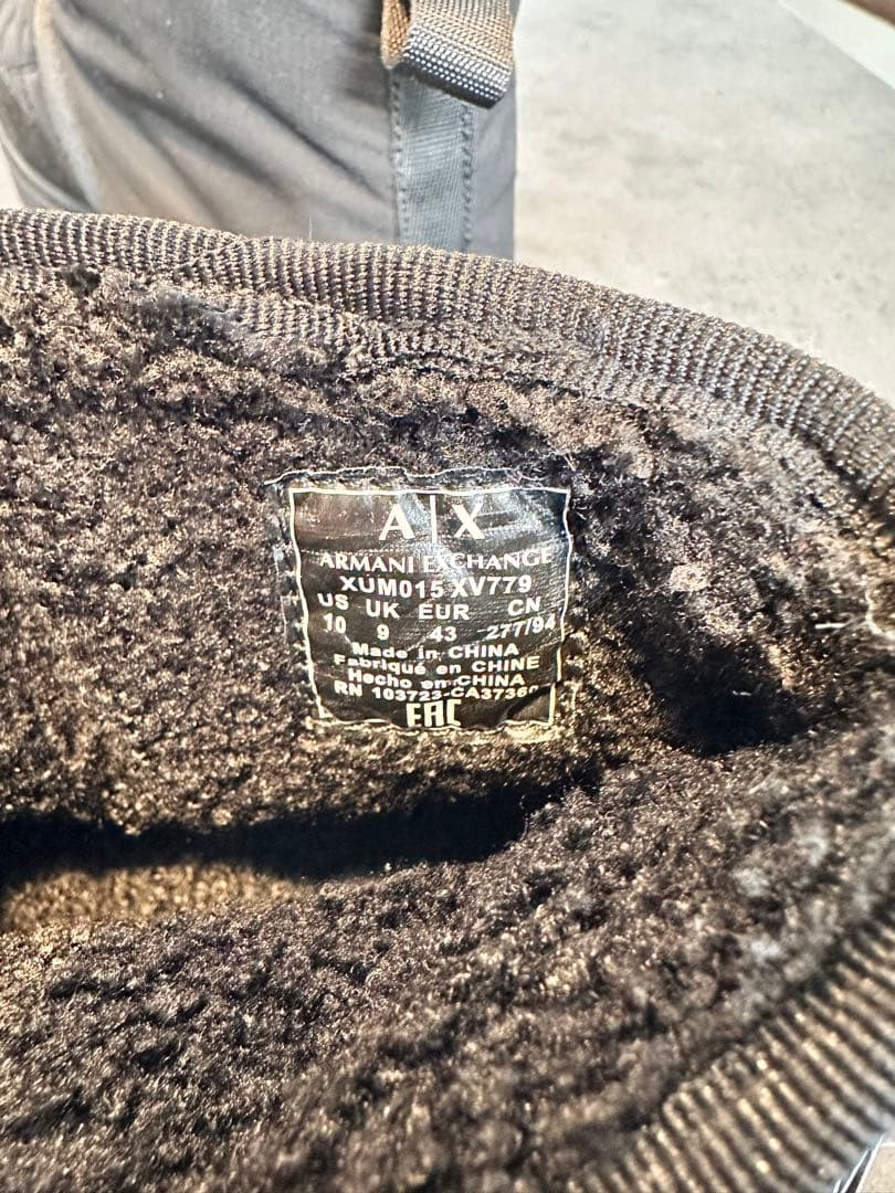 【新品未使用/値札付】Armani Exchange ボア&中綿ブーツ