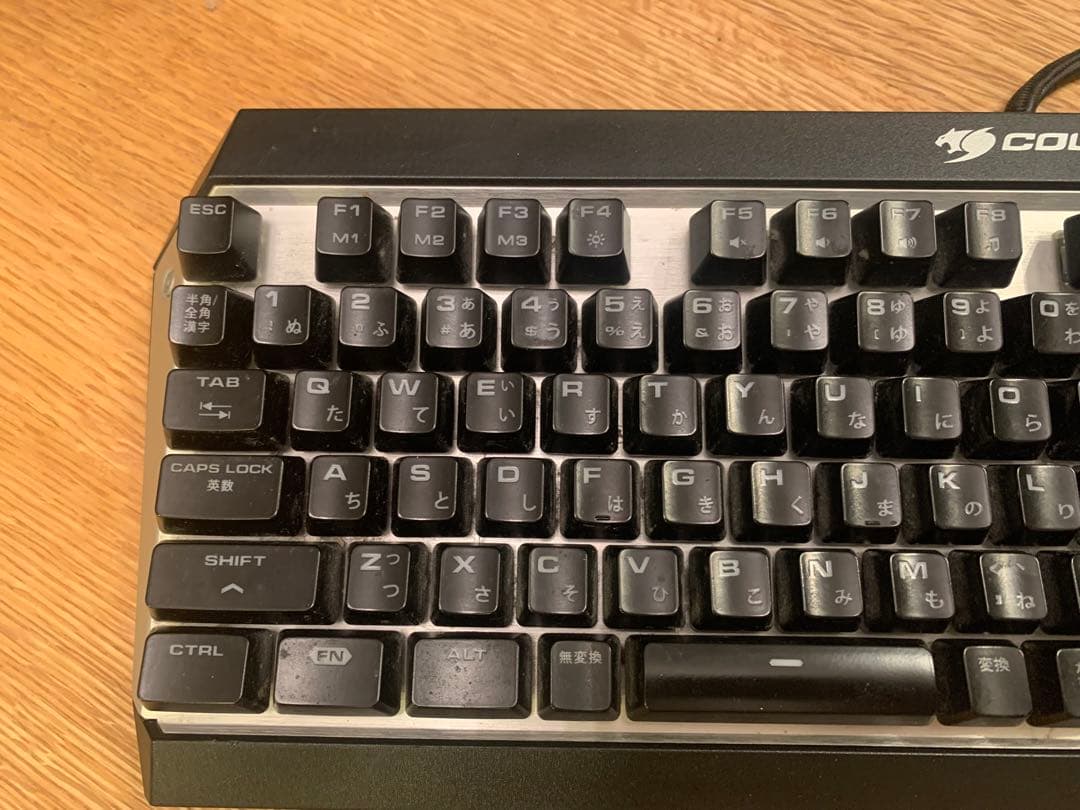 ゲーミングキーボード　COUGAR HAGANE