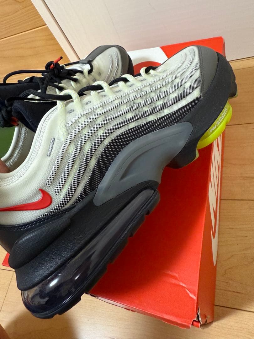 NIKE Air Max ZM950 30cm 新品同様