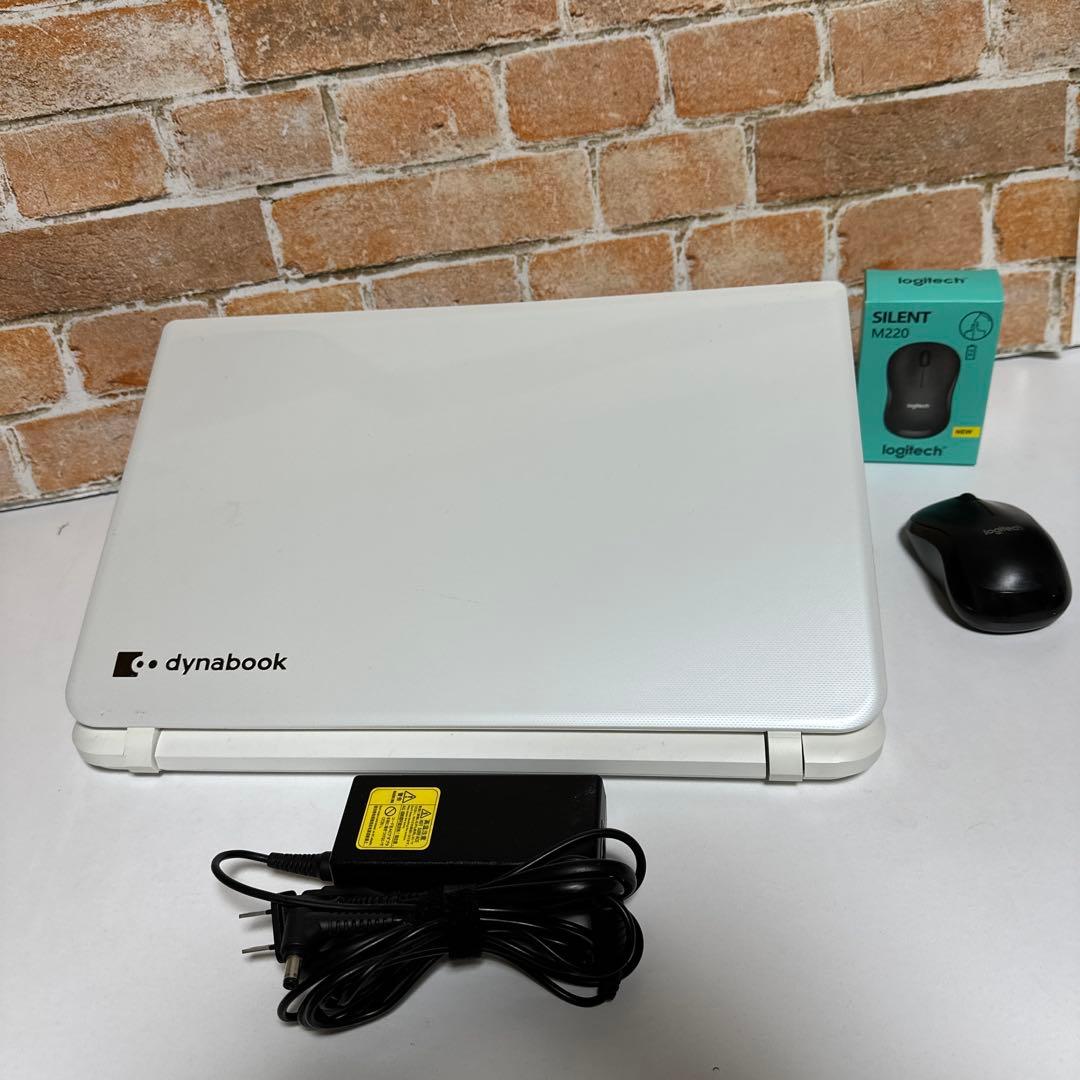 東芝ノート PC Core i5 SSD Webカメラ　Win 11 オフィス付