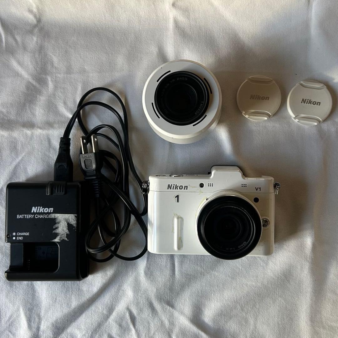 最終価格‼️Nikon 1 V1 ホワイト