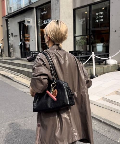 ear PAPILLONNER　ロングハンドルボストンバッグ