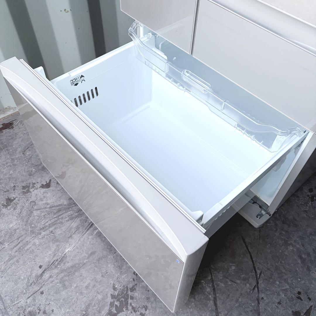 運搬取付無料！ルーセントアイボリー純正東芝マジック大容量6ドア冷蔵庫！完動超美品