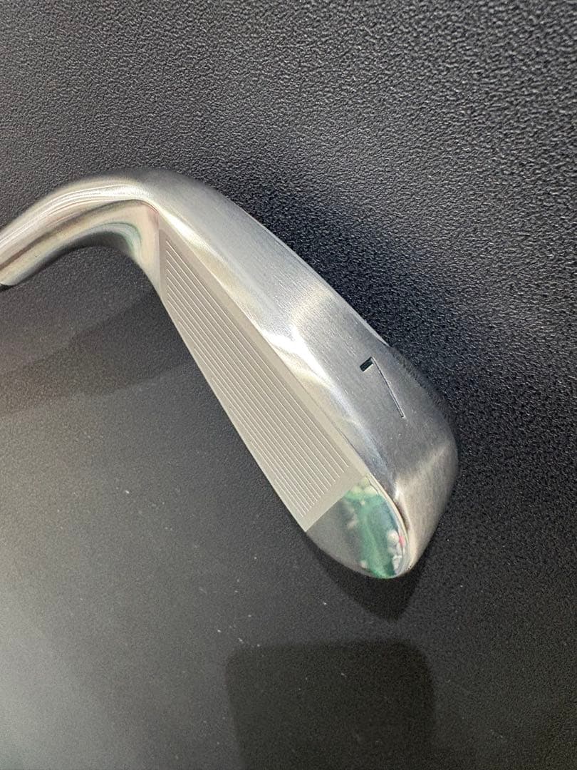 XXIO 2026MP1400(SR)7番アイアン単品　超美品