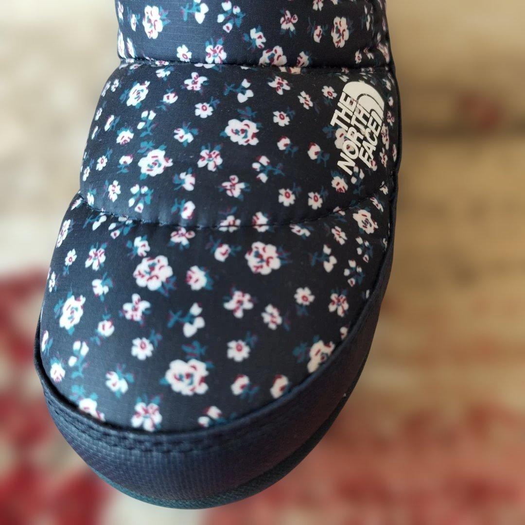 ノースフェイス ダウンブーツ 25㎝ 花柄ネイビー