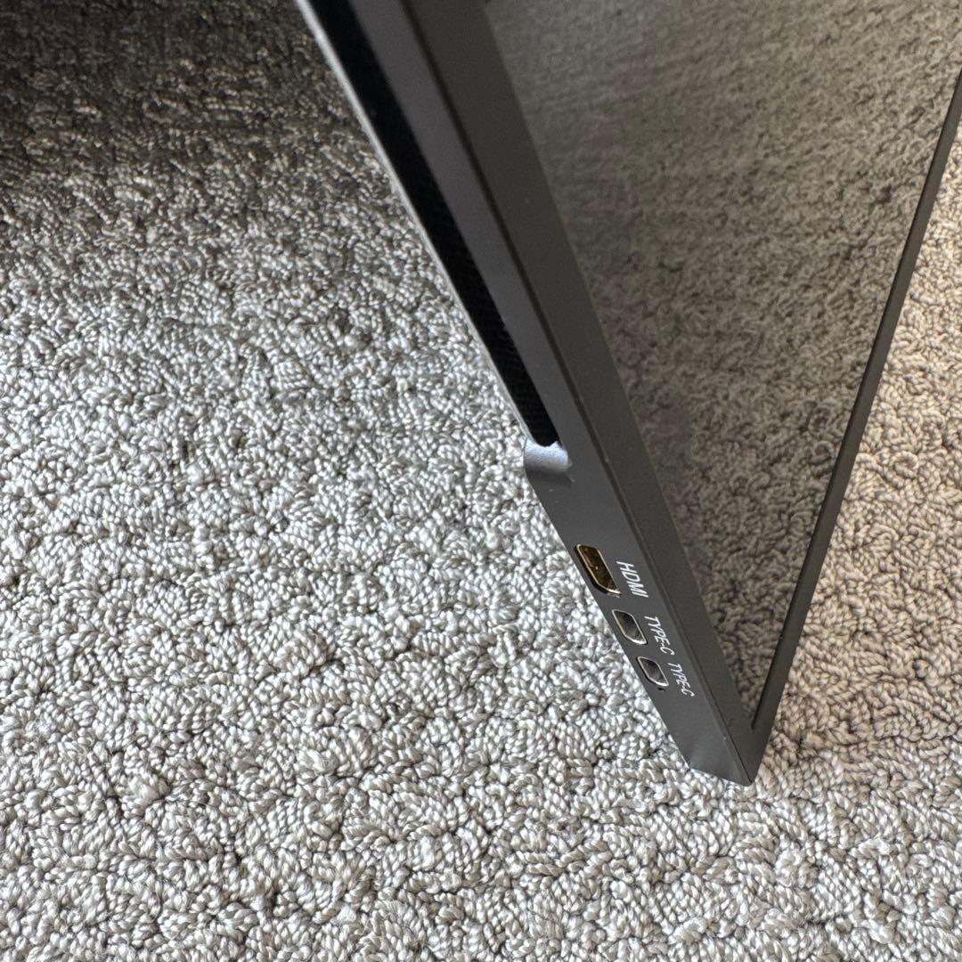 18.5インチ FHD モバイルモニター