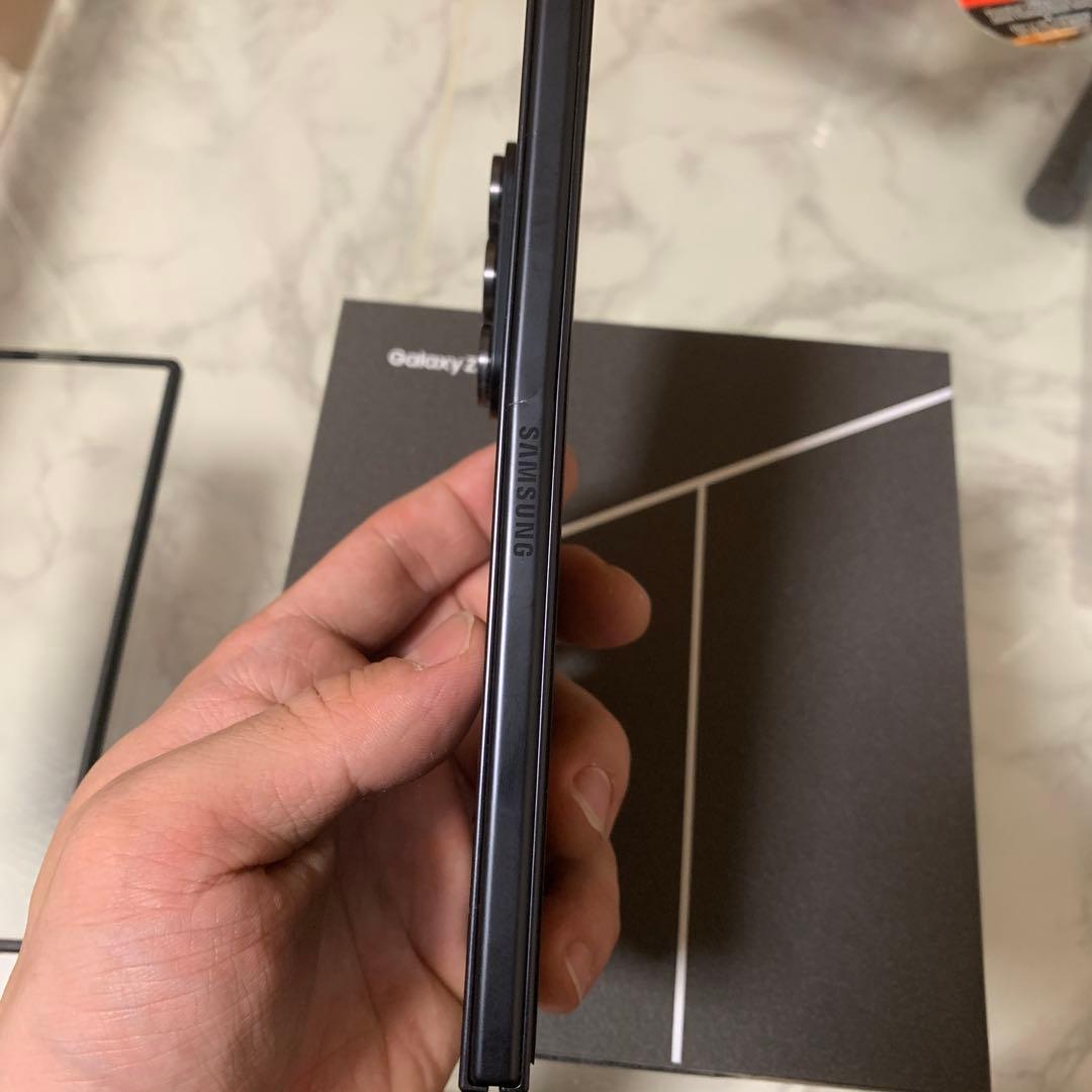 Galaxy Z Fold7 256訳あり メインディスプレイ割れ／サブ画面正常