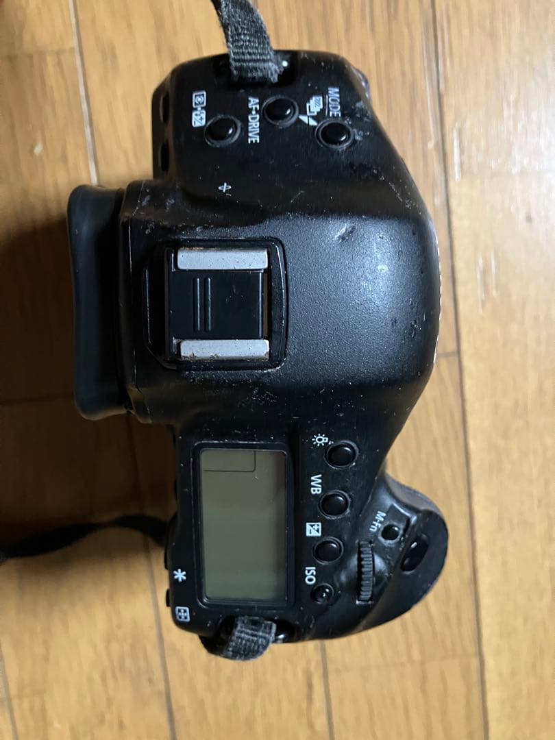 く*だ様 Canon 1DX チャージャー付き　値下げ交渉少しOK　CF2カード