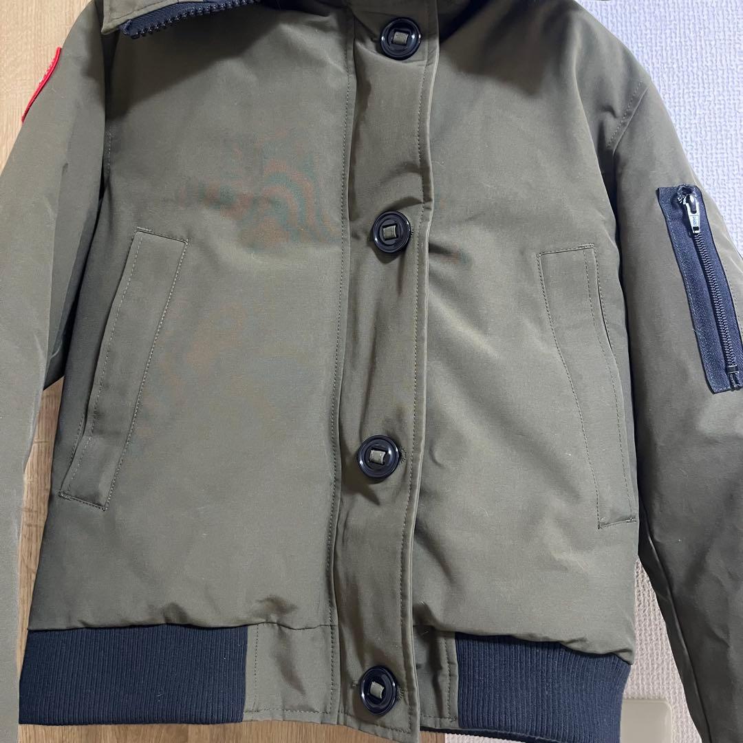 カナダグース　ラブラドールボンバー　カーキ　S