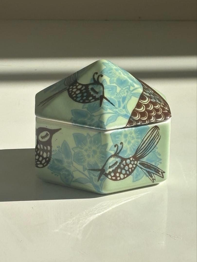 ヘイニリータフフタ　ヘキサゴンジャー　バード　小物入れ　アラビア　ルノ