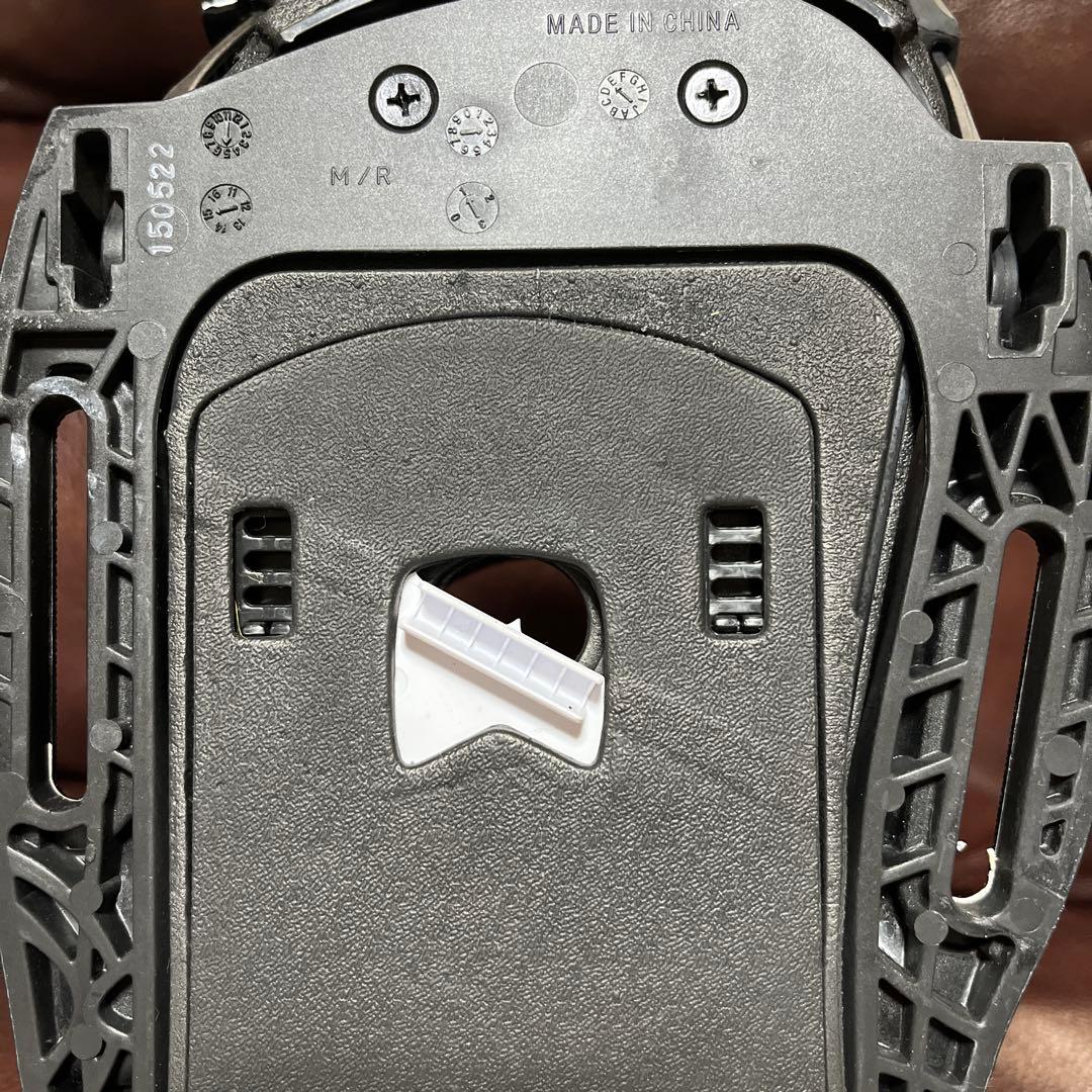 BURTON MALAVITA WING est M マラヴィータ