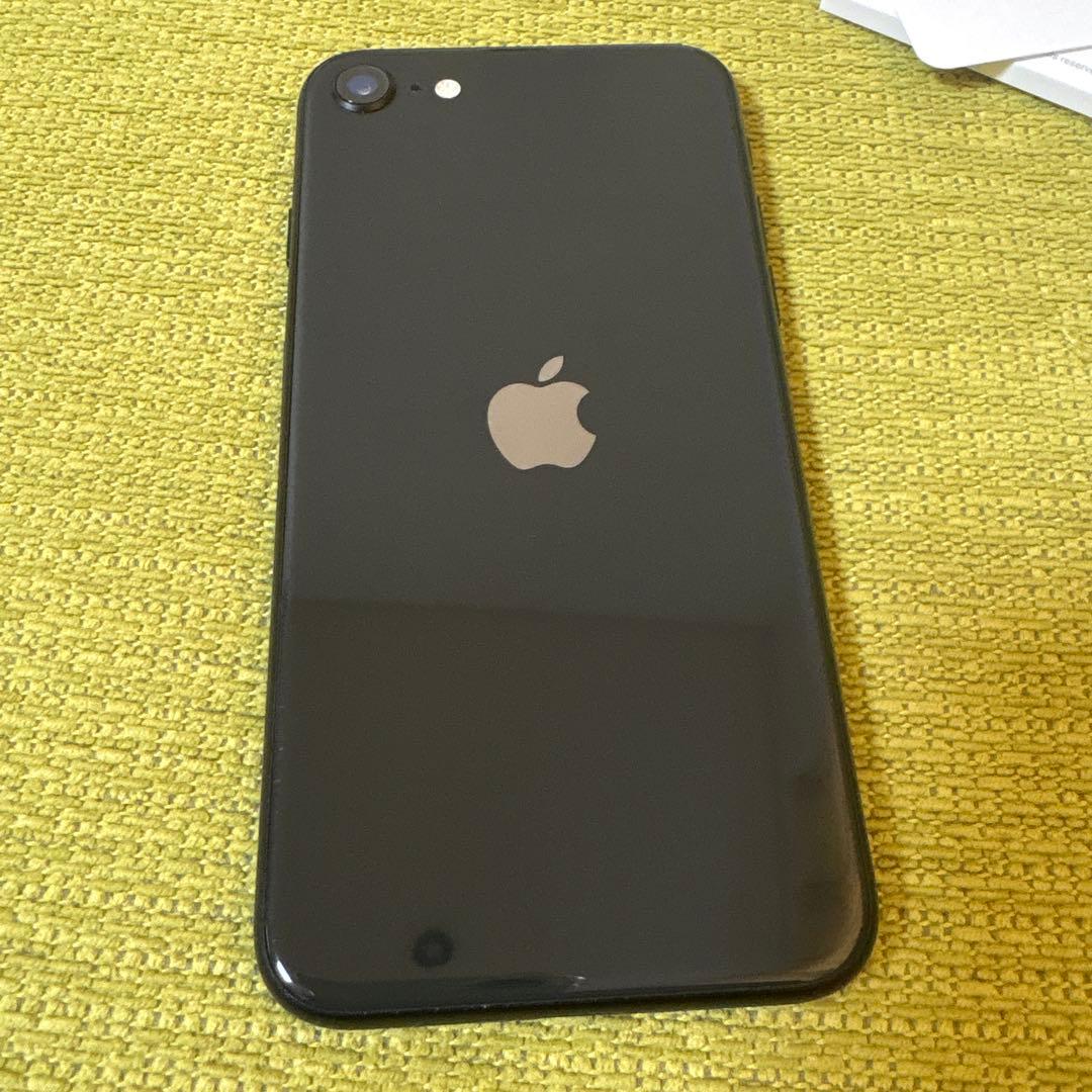 Apple iPhone SE2 ブラック 本体 64GB SIMフリー