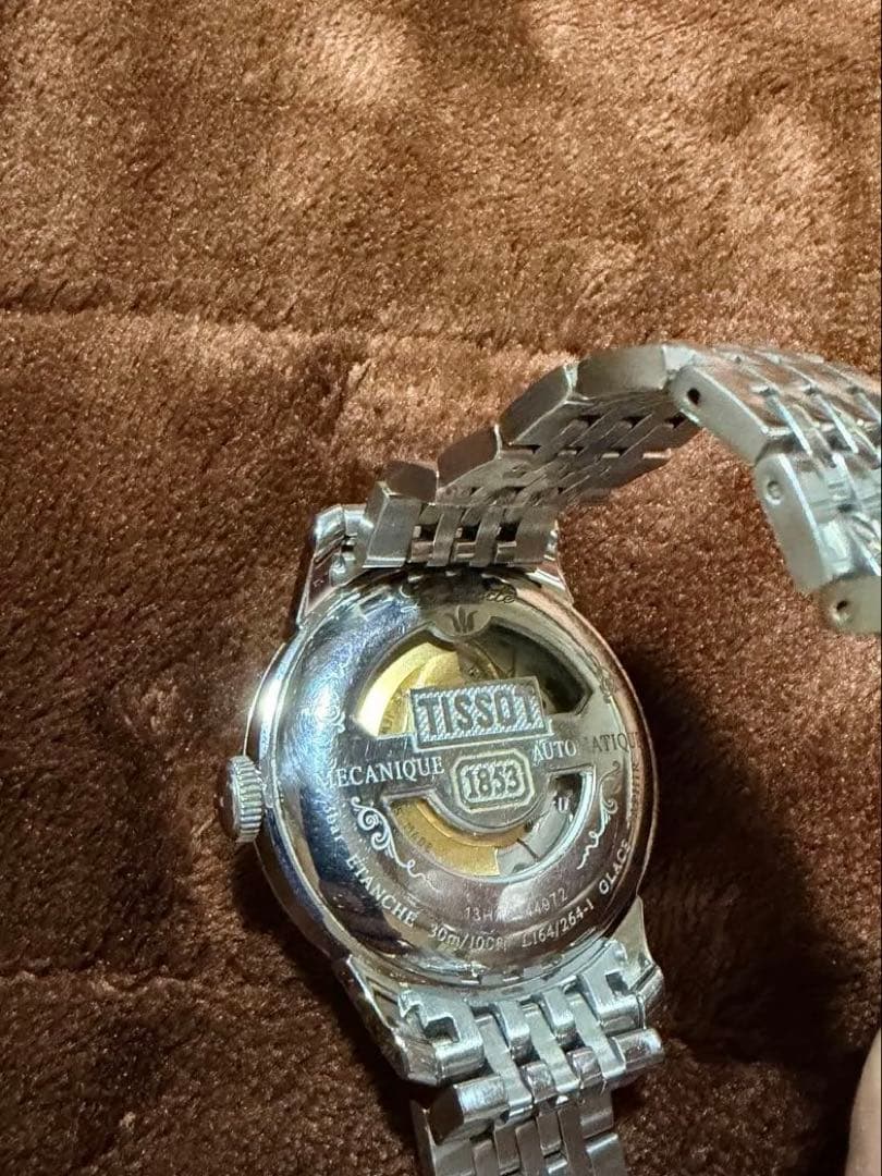 TISSOT 時計 1833 シルバー(時計のみ,箱なし)