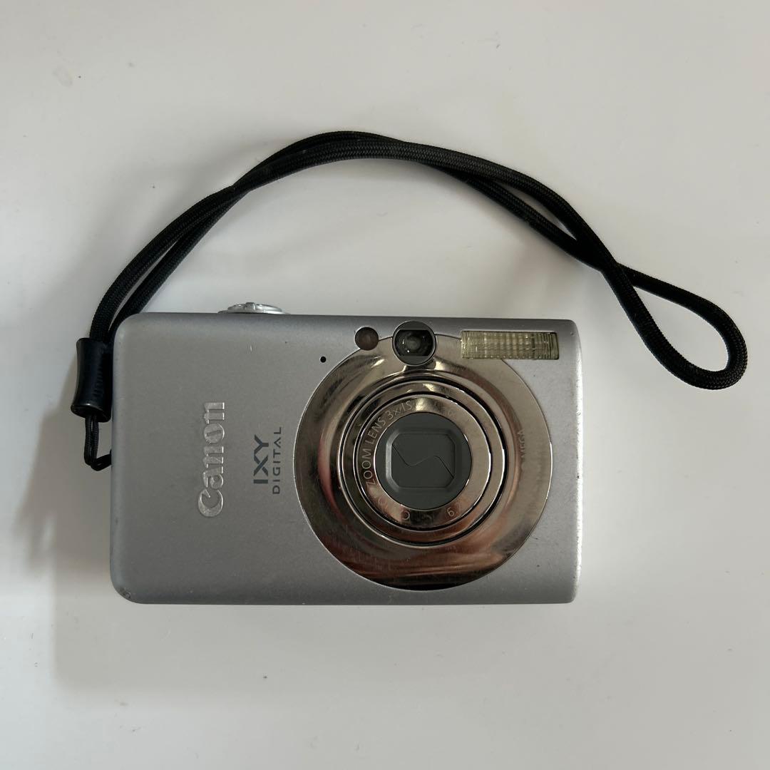 Canon IXY DIGITAL シルバー