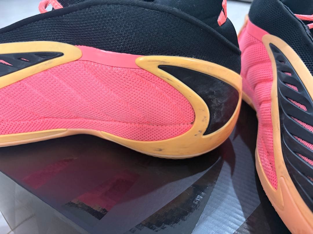 シューズ(男性用) adidas AE2