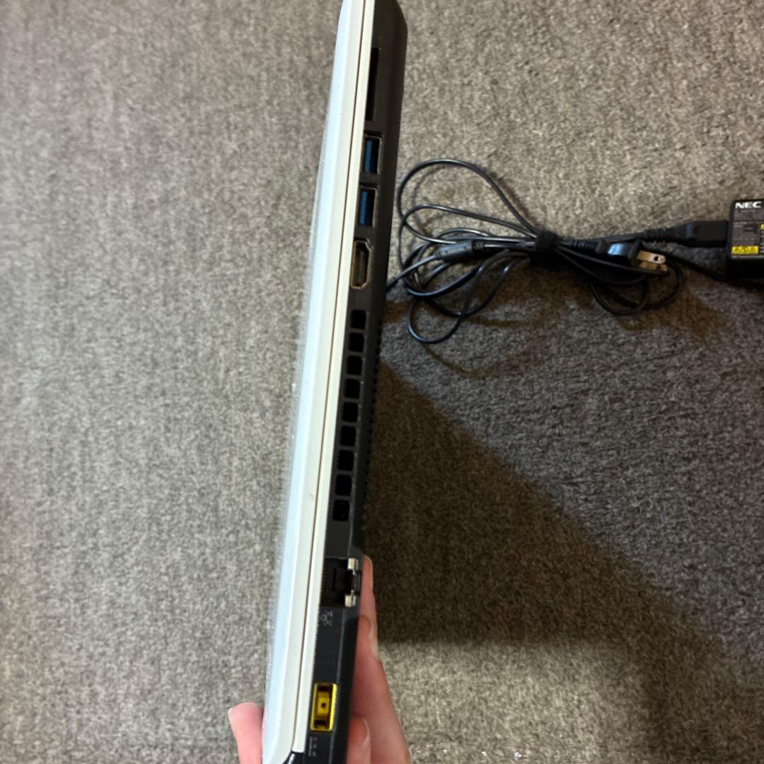 最新Office搭載　NEC