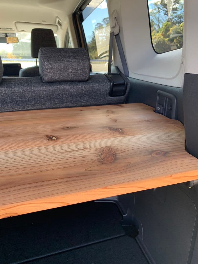 新型シエンタ　ラゲッジボード