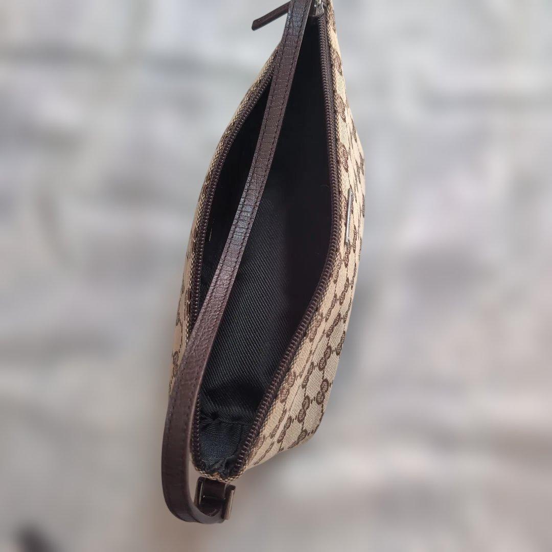 ✨GUCCI ✨GGパターンアクセサリーポーチ ベージュ/ブラウン
