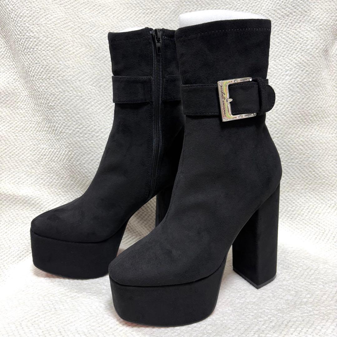 未使用 michell Macaron ミシェルマカロン バックルショートブーツ