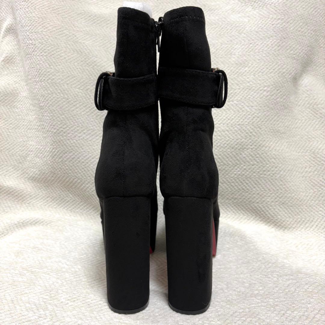 未使用 michell Macaron ミシェルマカロン バックルショートブーツ